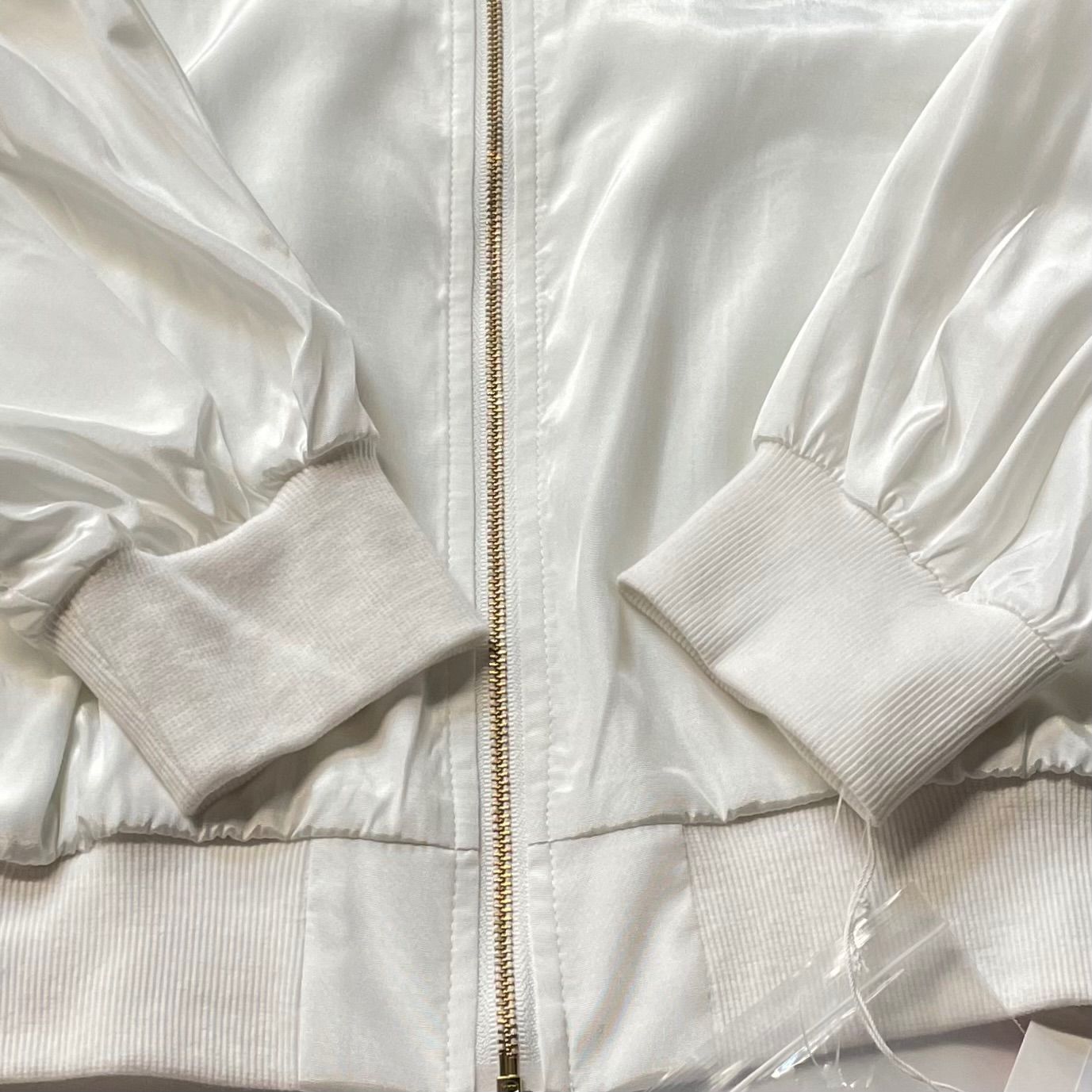 新品 タグ付 未使用 iDea Luce イデアルーチェ シアーフリルブルゾン