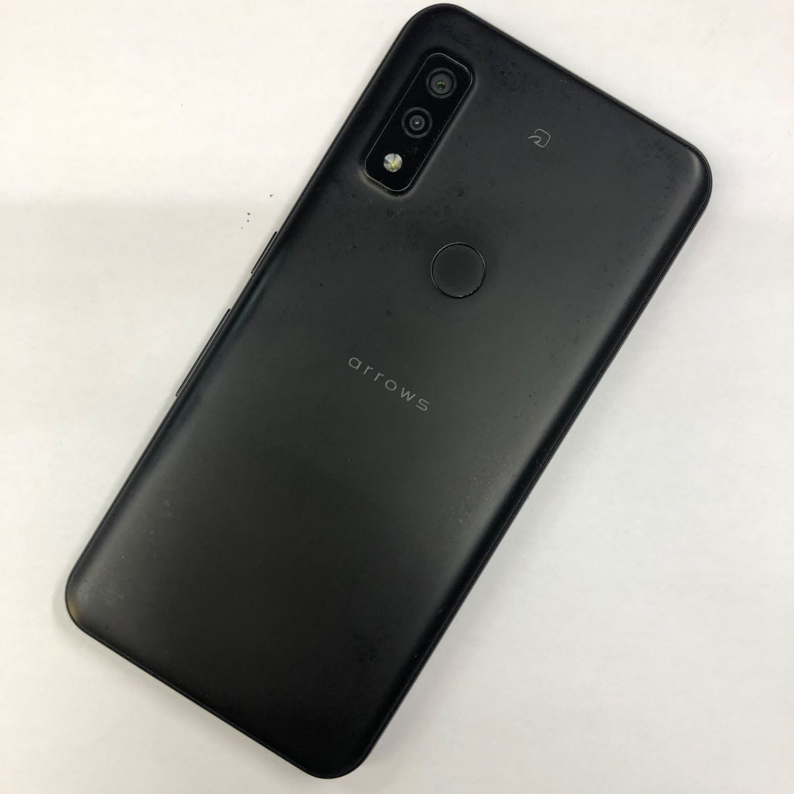 訳あり品】arrows We au 64GB FCG01 ブラック - メルカリ