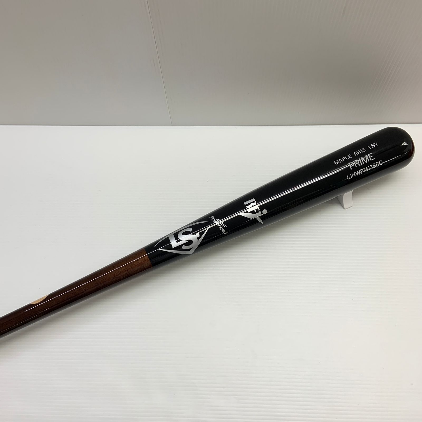 ルイスビルスラッガー Louisville Slugger 硬式 大人 一般 木製バット