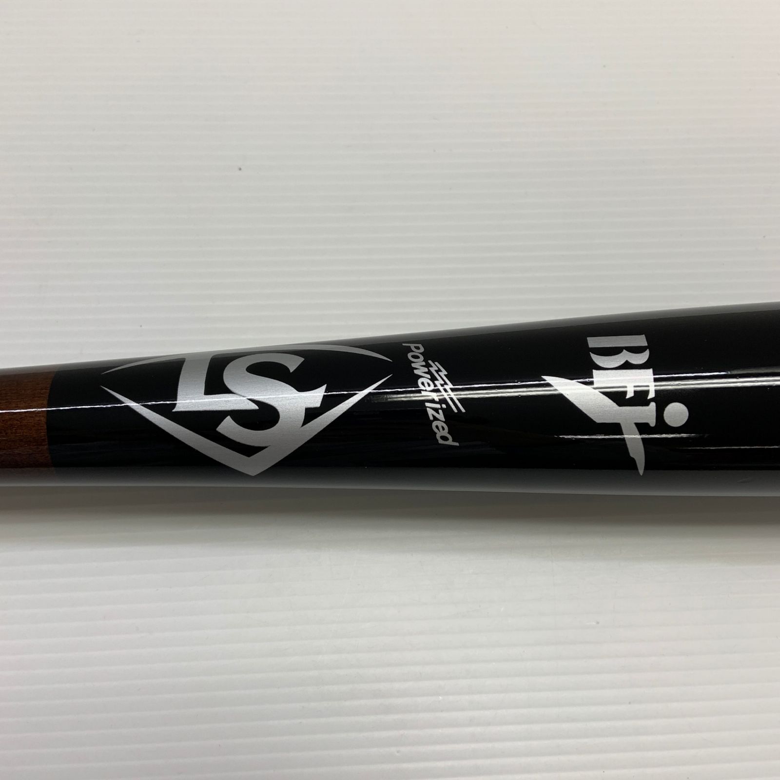 ルイスビルスラッガー Louisville Slugger 硬式 大人 一般 木製バット