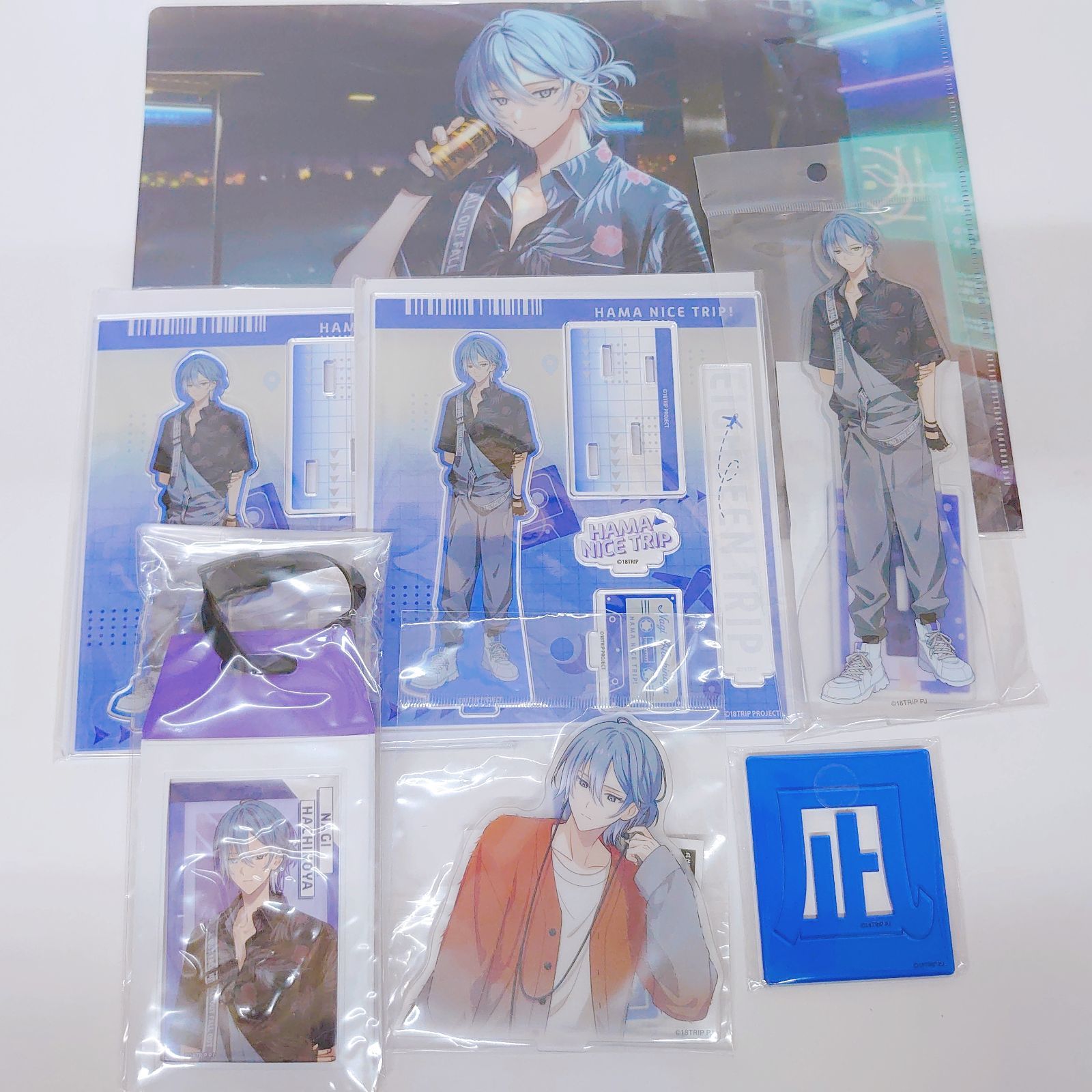 まとめ売り】エイトリ 18TRIP 蜂乃屋凪 アクリルスタンド アクスタ