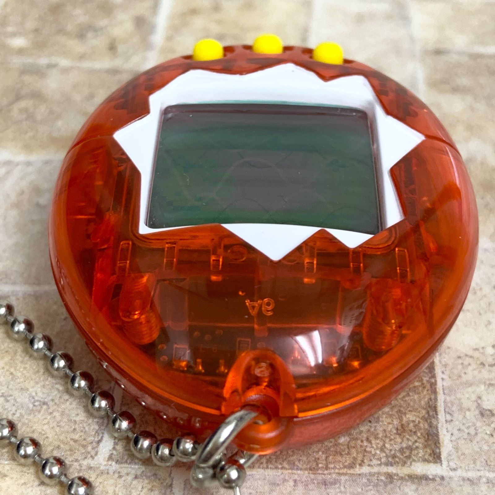 海で発見‼︎たまごっち うみっち クリアオレンジ 透明 こはく 琥珀