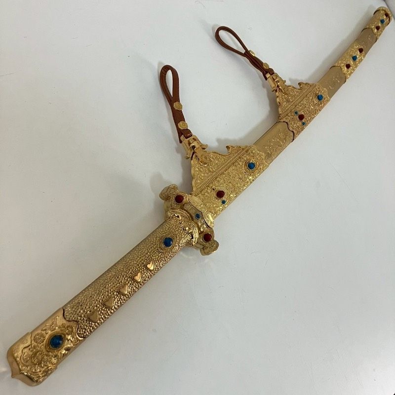 国宝 梨子地螺鈿金装餝剣 特選美術品 模造刀 宝飾刀 美術刀 骨董品