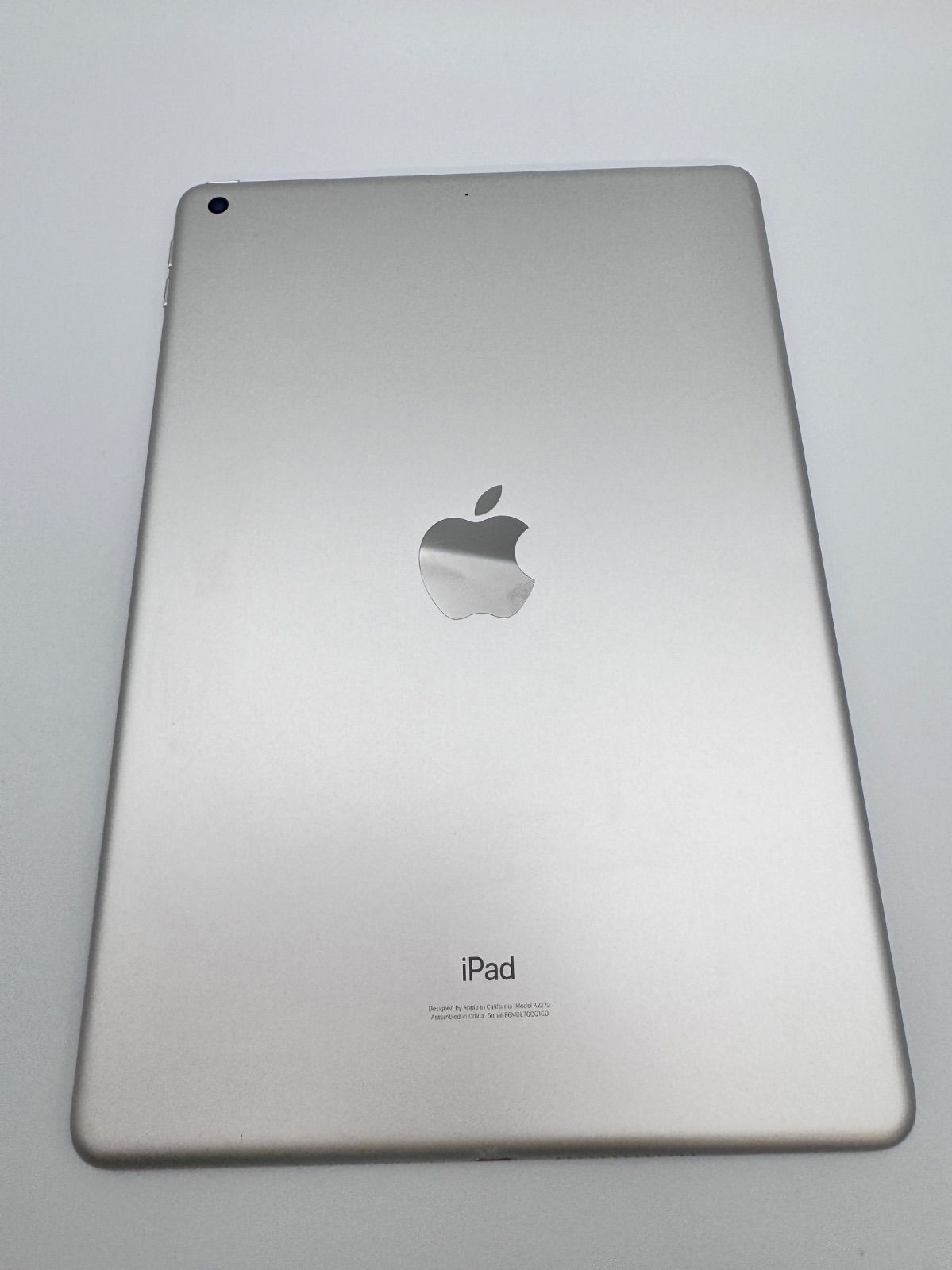 IJ8# iPad 第8世代 Wi-Fiモデル 32GB シルバー - メルカリ