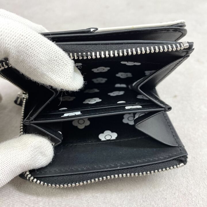 未使用 MARY QUANT パッチワーク ウォレット 二つ折り 財布 ブラック
