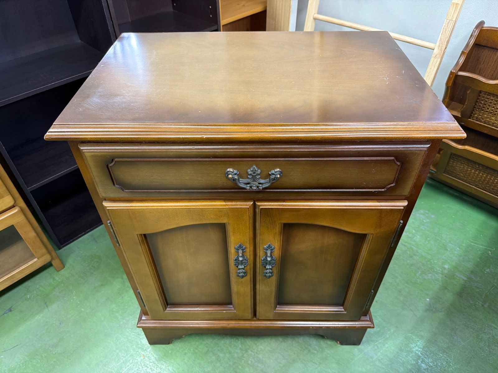 オールドカリモク 収納家具 コンソール 花瓶置き 電話台 引き出し 木製