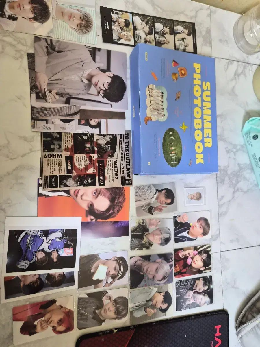 ATEEZ（エイティーズ・アチズ）まとめ売り ATEEZ（エイティーズ・アチズ）トレカ 証明写真 グッズ シーグリ まとめ売り ホンジュン（HONGJOONG） ソンファ（SEONGHWA）