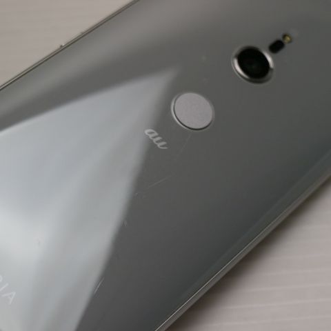 超美品 SOV37 Xperia XZ2 シルバー スマホ 即日発送 スマホ 白ロム au