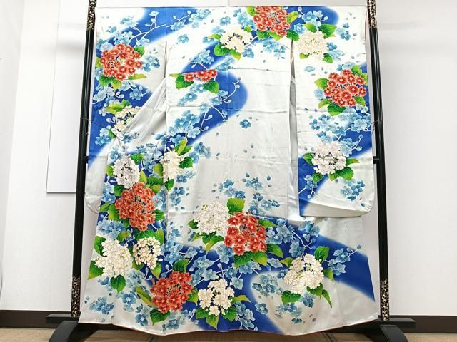 平和屋着物○極上 振袖 駒刺繍 雲取り草花文 金彩 正絹 逸品 平和