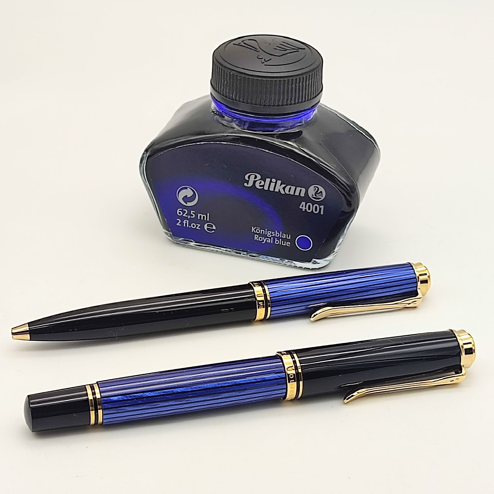 超美品】Pelikan ペリカン 万年筆＆ボールペンセット M400＆K600 青 