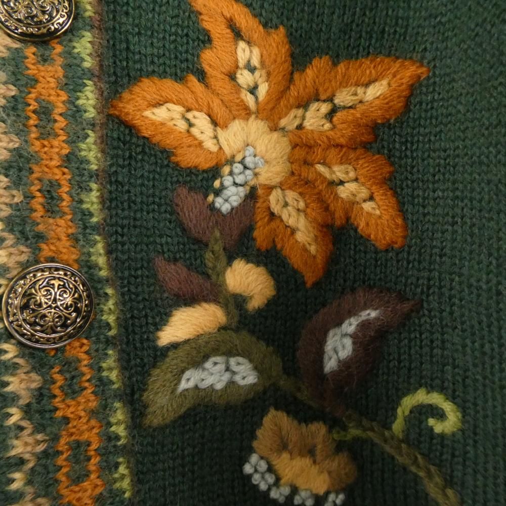 美品 LAURA ASHLEY ローラアシュレイ カーディガン 1点 M ウール100