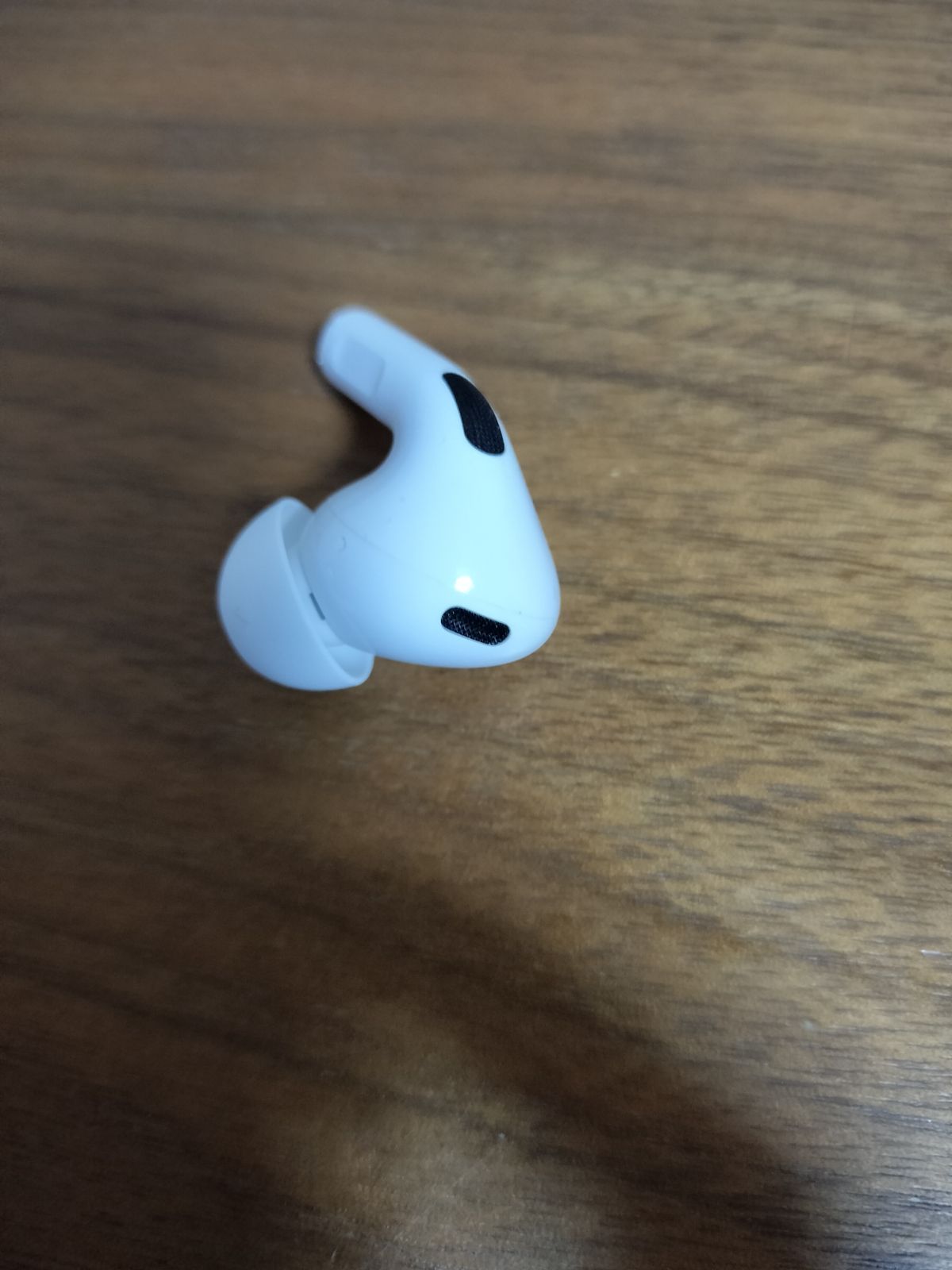 Apple AirPods Pro 2世代 片耳 L 片方 左耳 ライトニングモデル - メルカリ