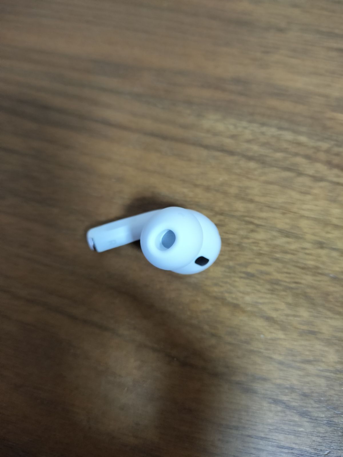 Apple AirPods Pro 2世代 片耳 L 片方 左耳 ライトニングモデル - メルカリ