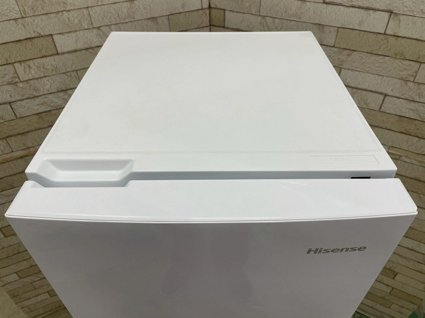 大阪送料無料☆3か月保障付き☆冷蔵庫☆ハイセンス☆2ドア☆2020年☆HR