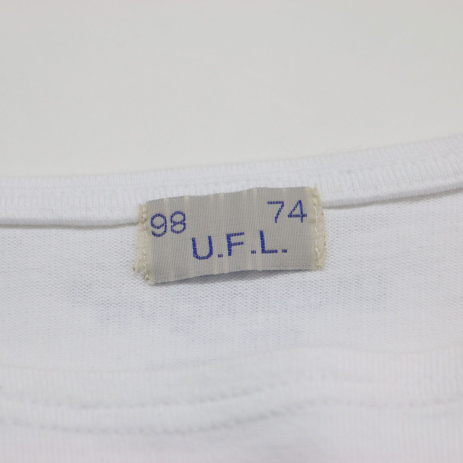 UNDERCOVER アンダーカバー Tシャツ ホワイト ネイビー 白紺 | 25春夏 伊勢丹新宿店限定 リメイク ボーダー Tシャツ / カットソー バスクシャツ 七分袖 ボートネックビーズ刺繍 コットン | トップス【レディース】【中古】 UNDERCOVER アンダーカバー Tシャツ ホワイト ネイビー 白紺 | 25春夏