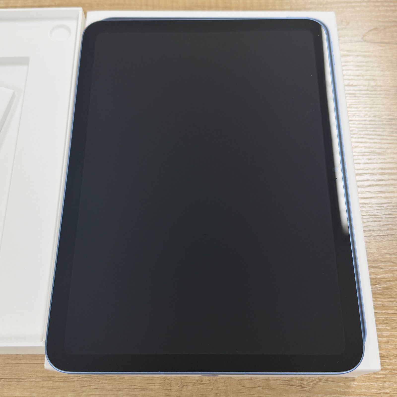 iPad A16 128GB セルラー SIMフリー 青 - メルカリ