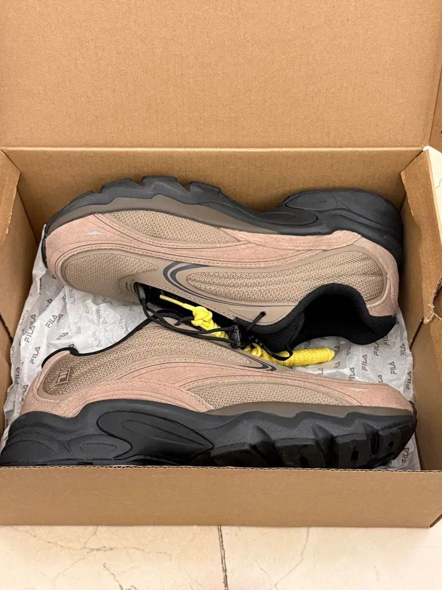 FILA フィラ PANTERA エシャペ ブラウン スニーカー 235mm 新品