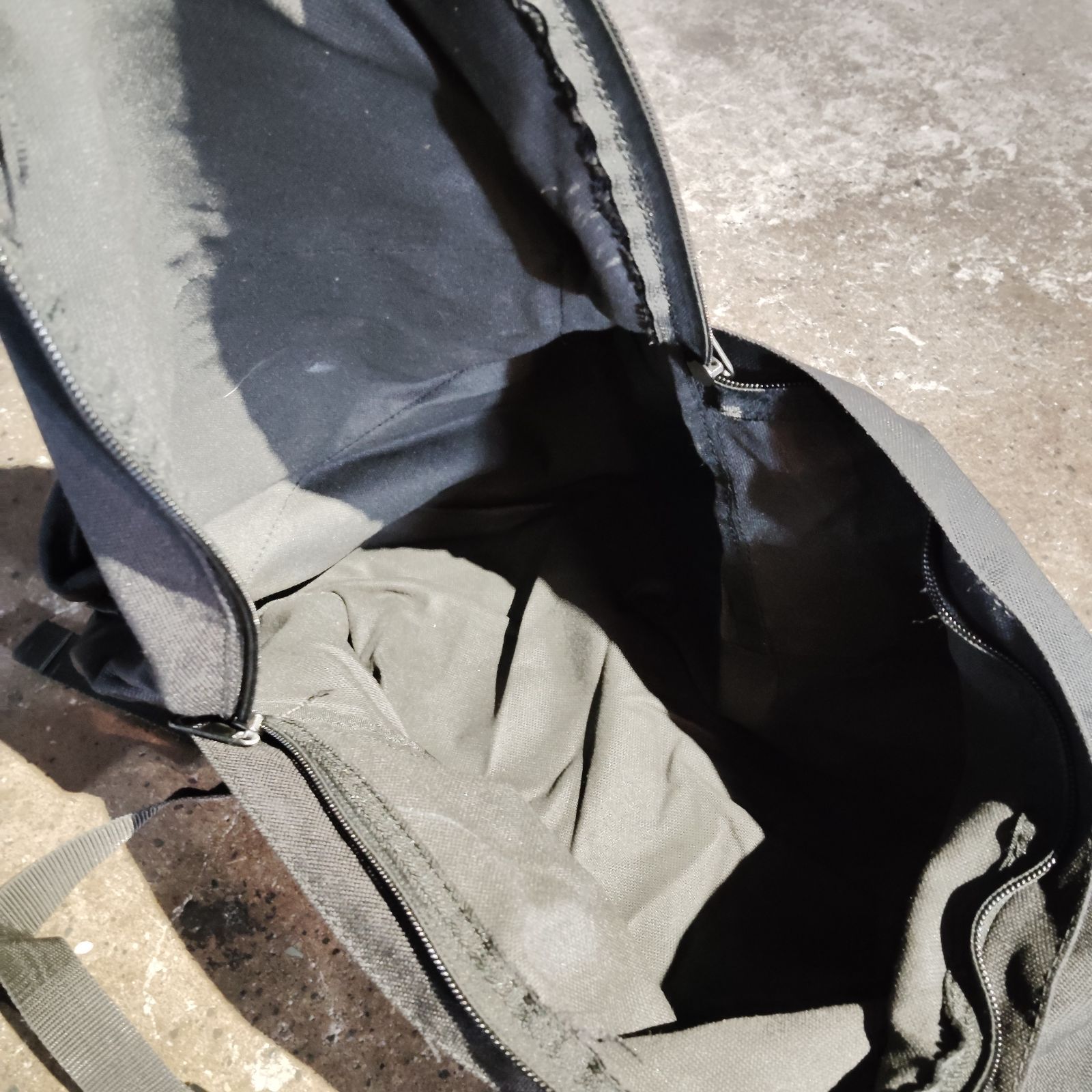 COMME des GARCONS HOMME PLUS ブラック デイパック PZ-K204 