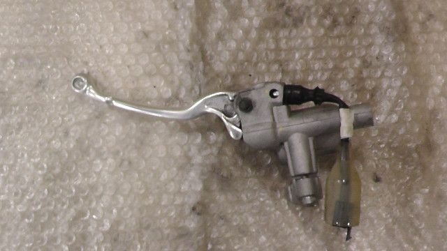 アクシスZ SED7J-039xxx の マスターシリンダー:#1771466386 - メルカリ