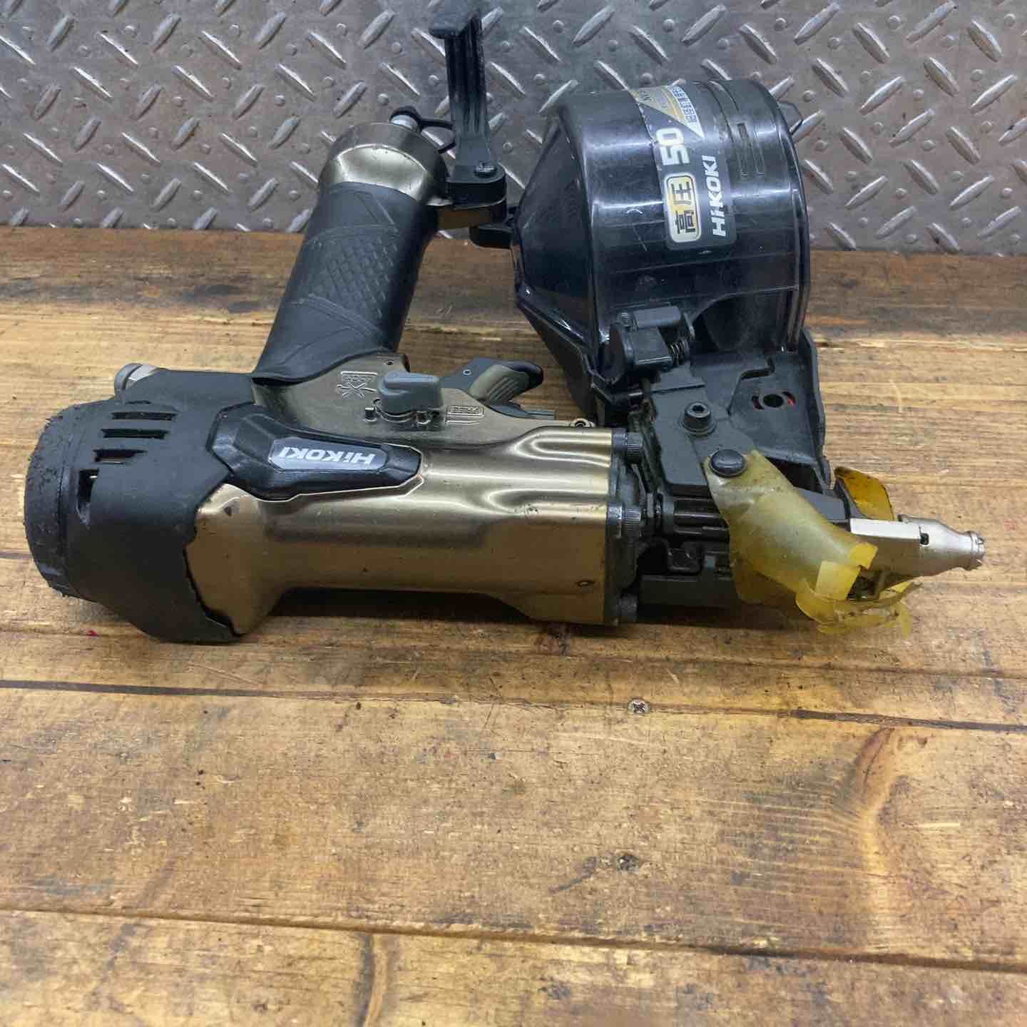 中古品】ハイコーキ(HIKOKI ※旧:日立工機) 高圧エア釘打ち機 NV50H2 