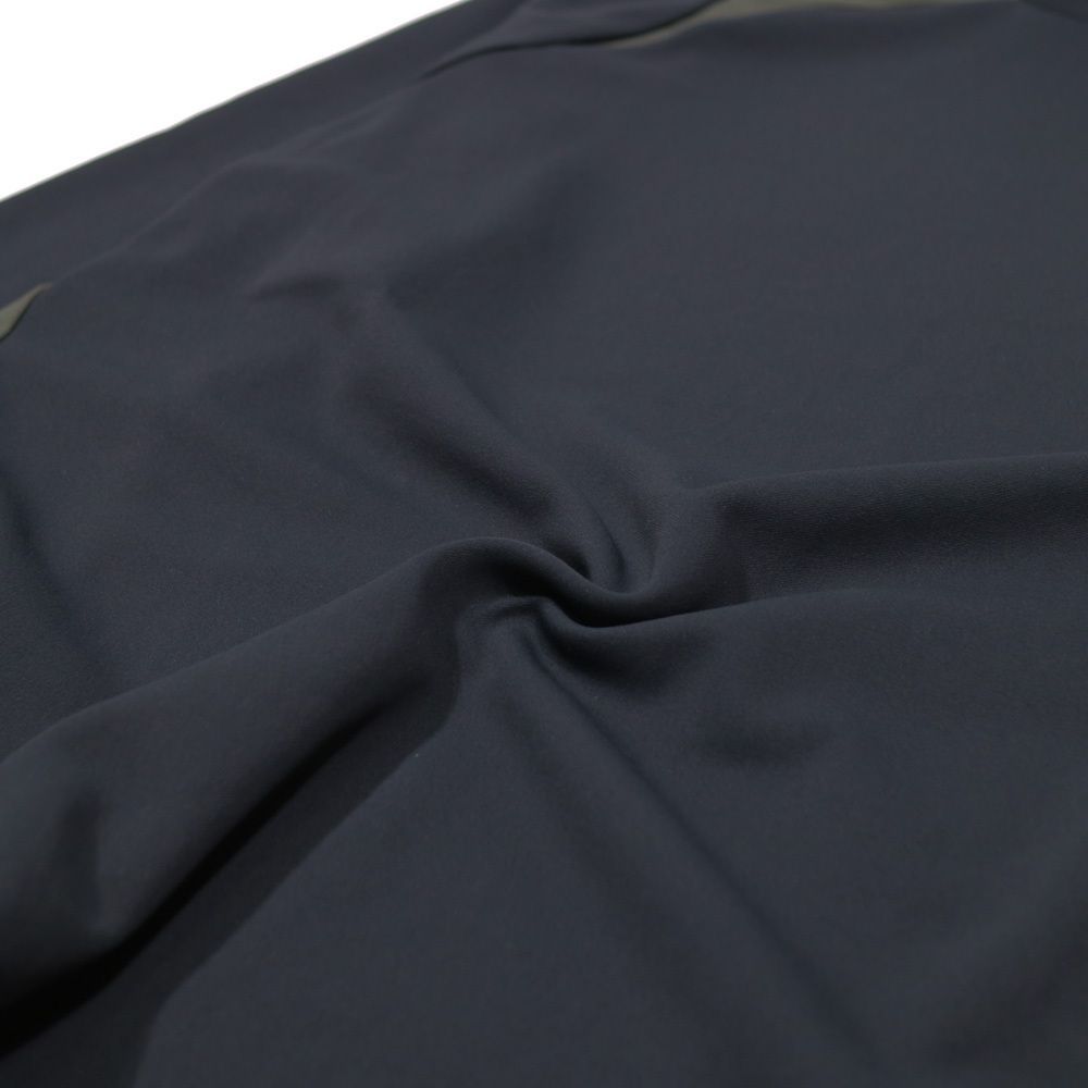 新品☆TFW49☆SIDE PANEL LONG SLEEVE MOCKNECK - メルカリ