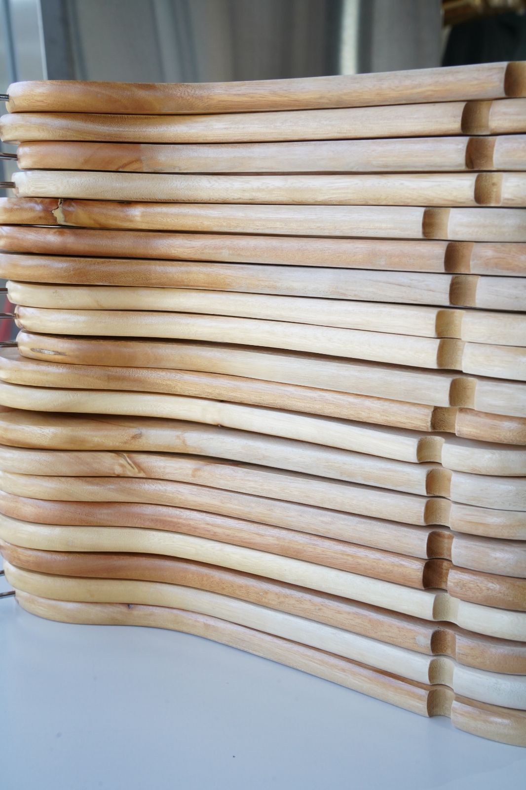 ニトリ（NITORI）木製ハンガー 40本 まとめ売り メンズ約44cm 店舗什器