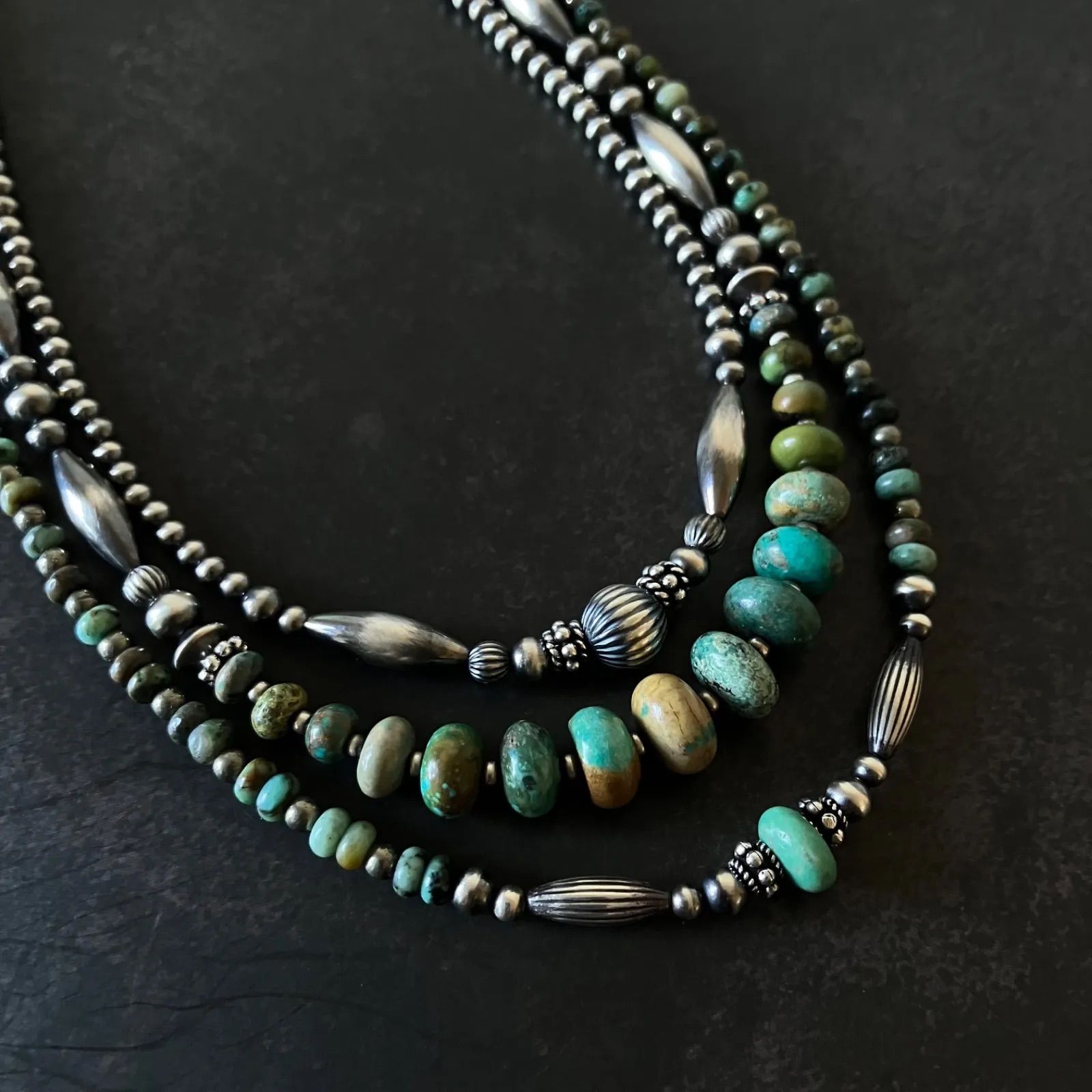 silver925ナバホパール×アフリカンターコイズ×パイライトのネックレス