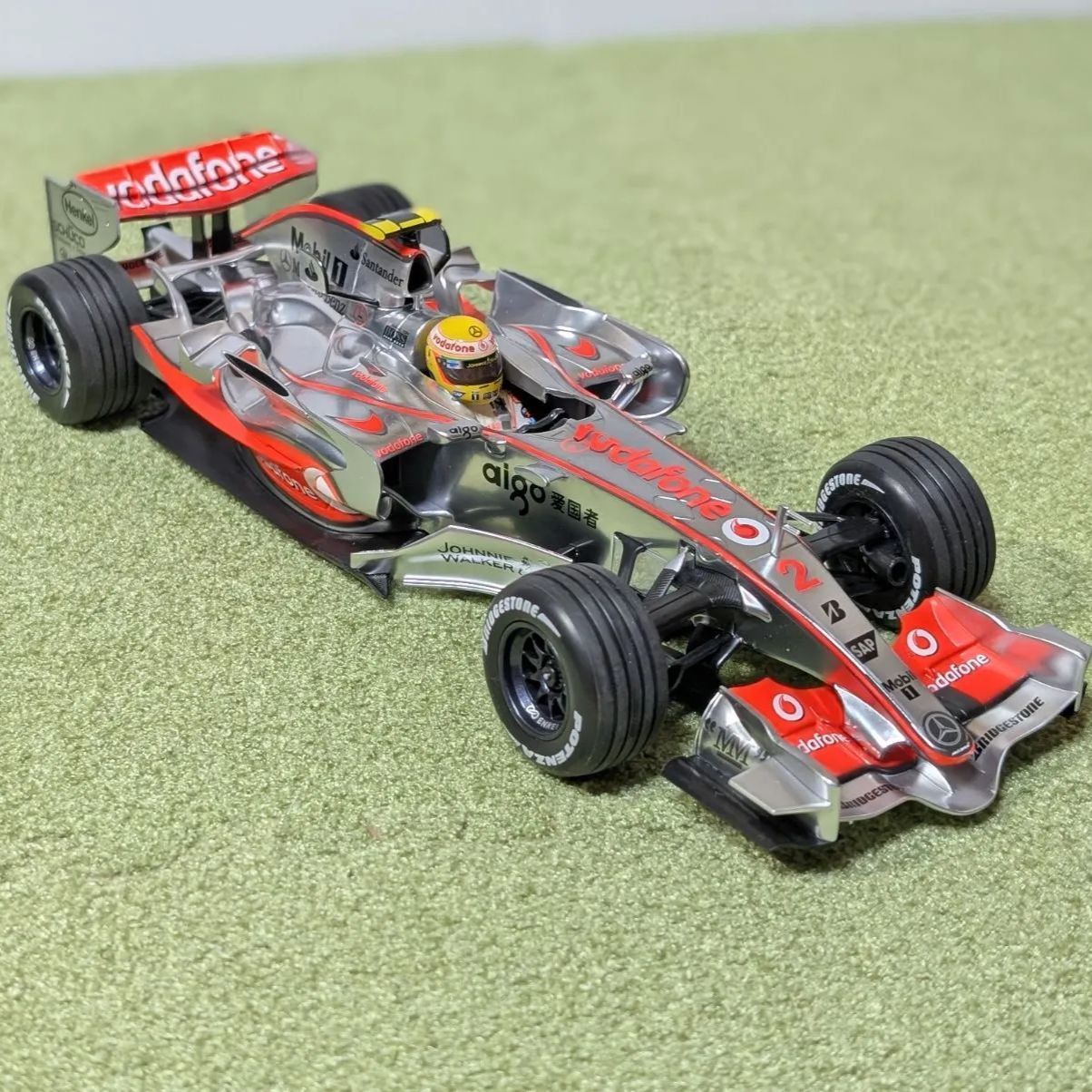 ミニチャンプス 1/18マクラーレンMP4/22 ルイス・ハミルトン F1 模型 