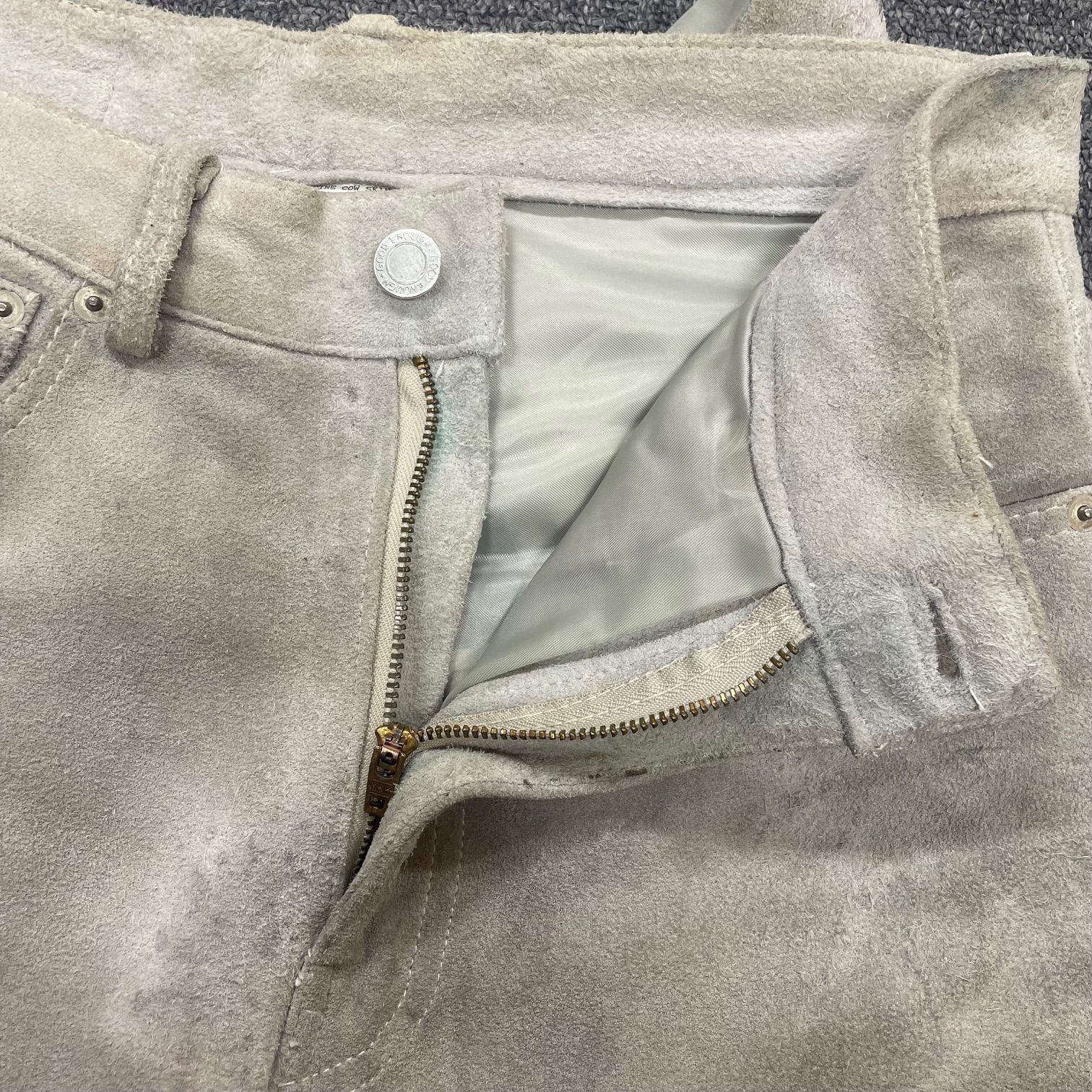 GOODENOUGH スエードパンツ パンツ グッドイナフ グレー 30×30
