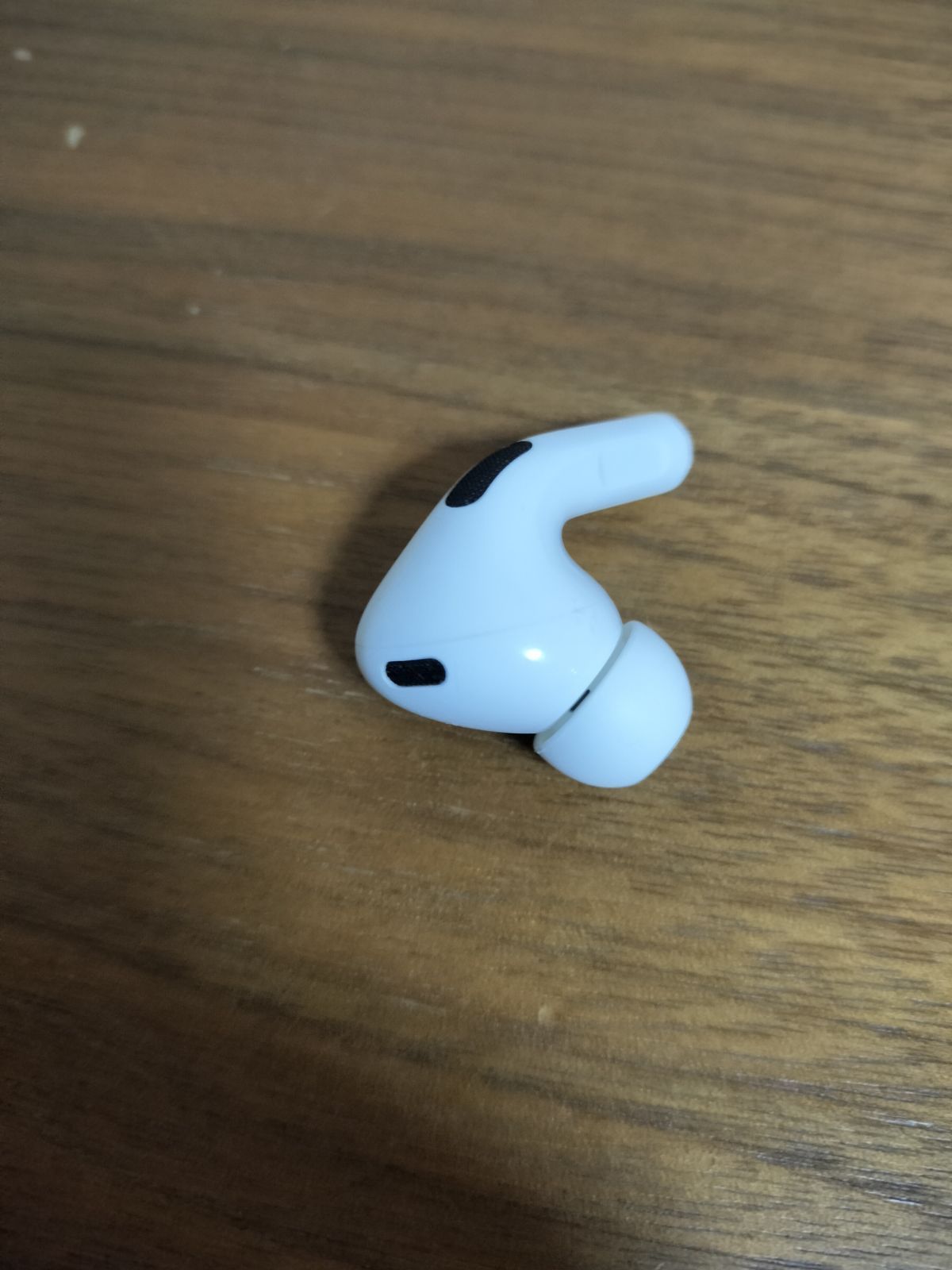 Apple AirPods Pro 2世代 片耳 L 片方 左耳 ライトニングモデル - メルカリ