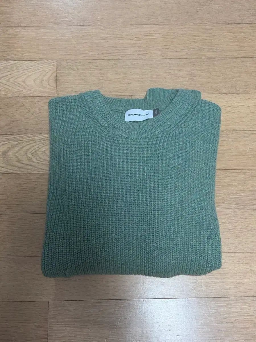 エスピーオニジ ニット