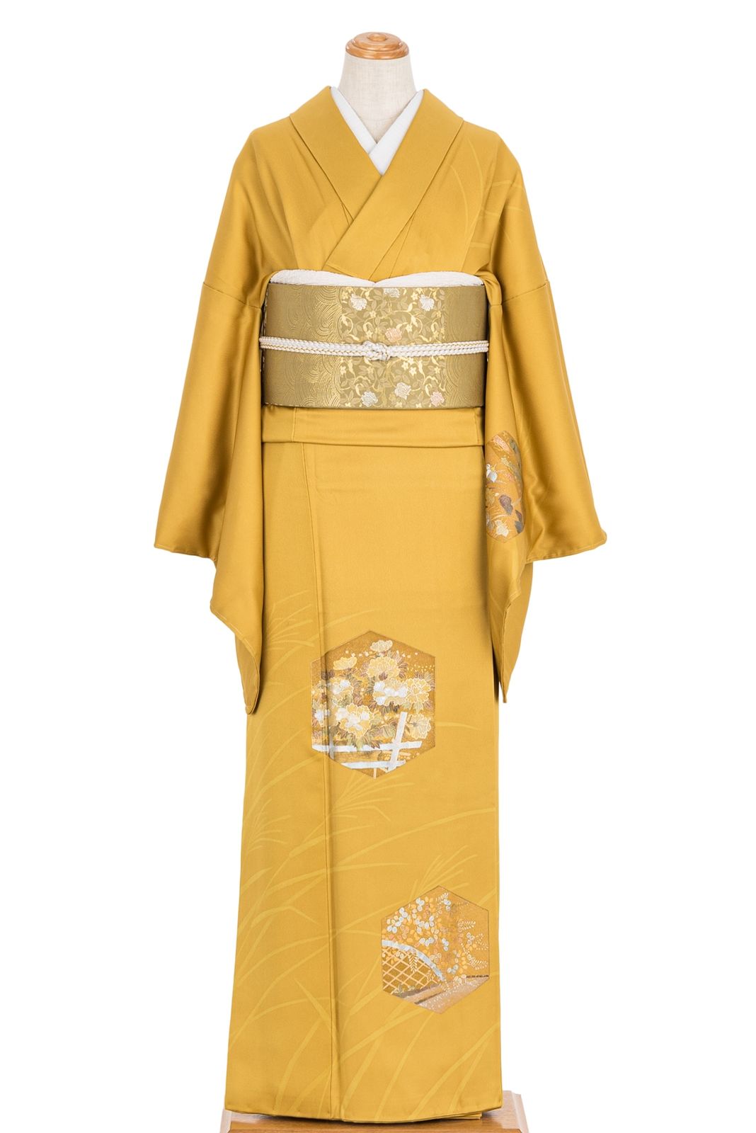 付け下げ訪問着 堀省平 亀甲に花 裄長 - メルカリ