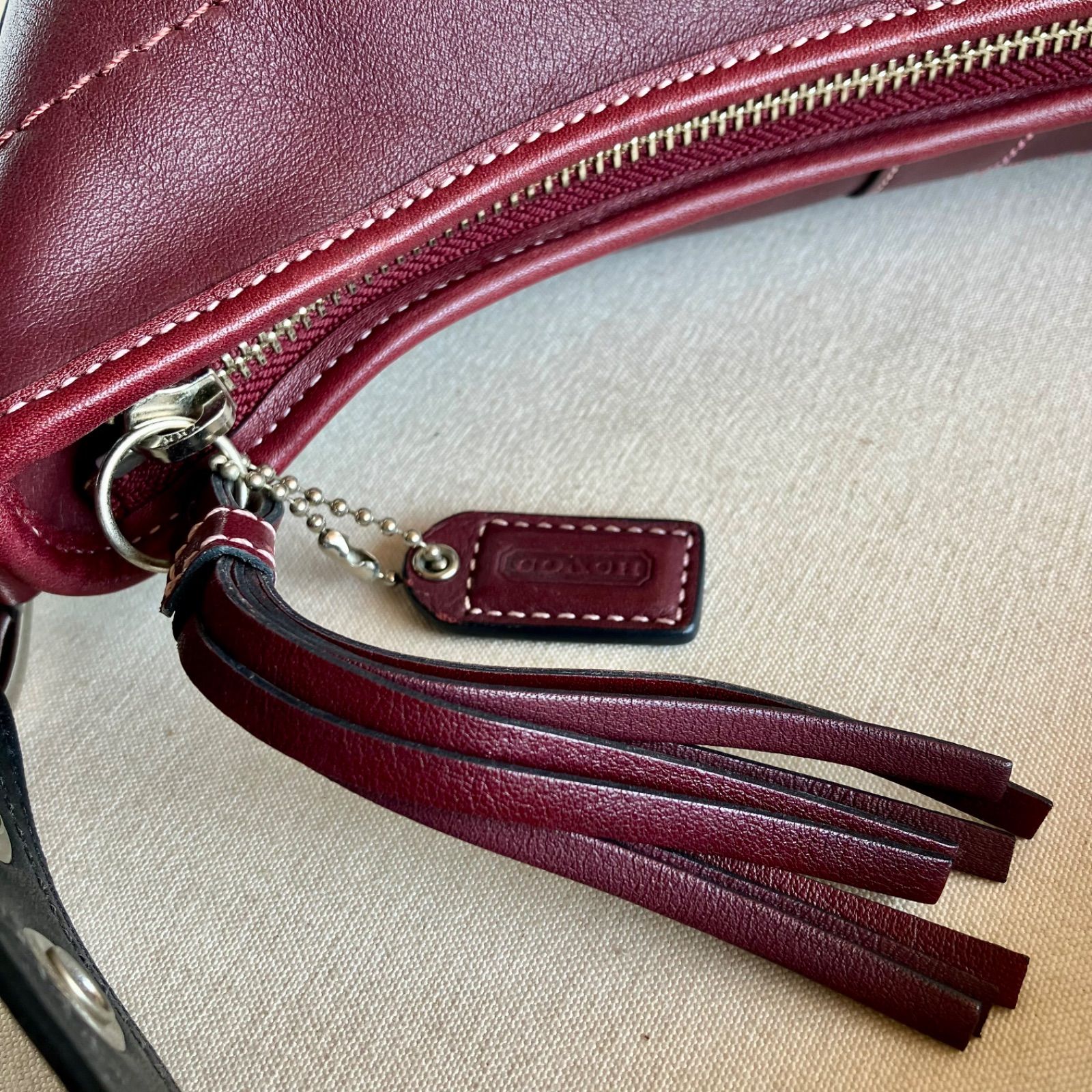 Vintage Coach Soho Small Hobo Burgandy Bordeaux Leather Shoulder 