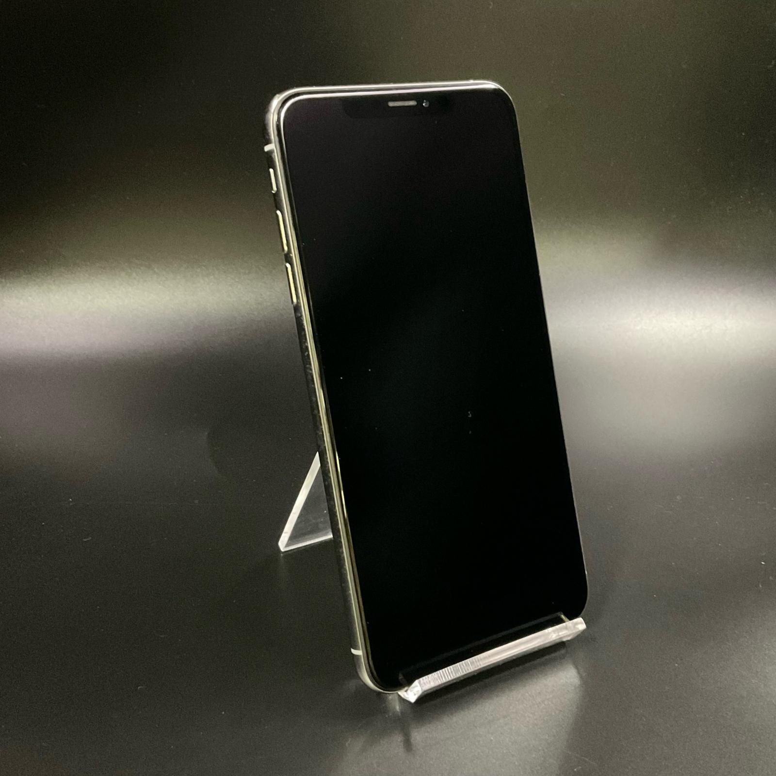 最速発送】 iPhone XS Max 64GB シルバー docomo 白ロム【難有】 74