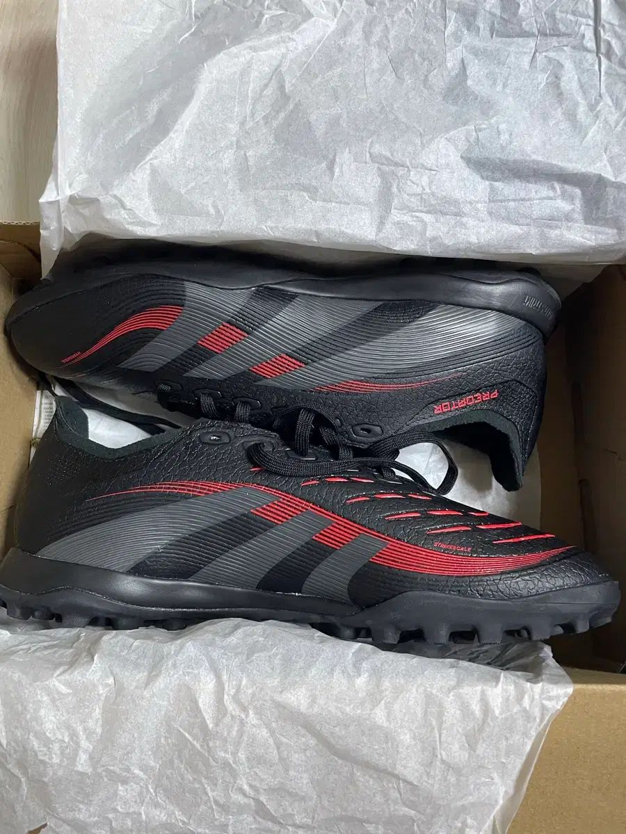 アディダス プレデター リーグラグ tf 265 2026年最新adidas プレデター tfの人気アイテム - メルカリ