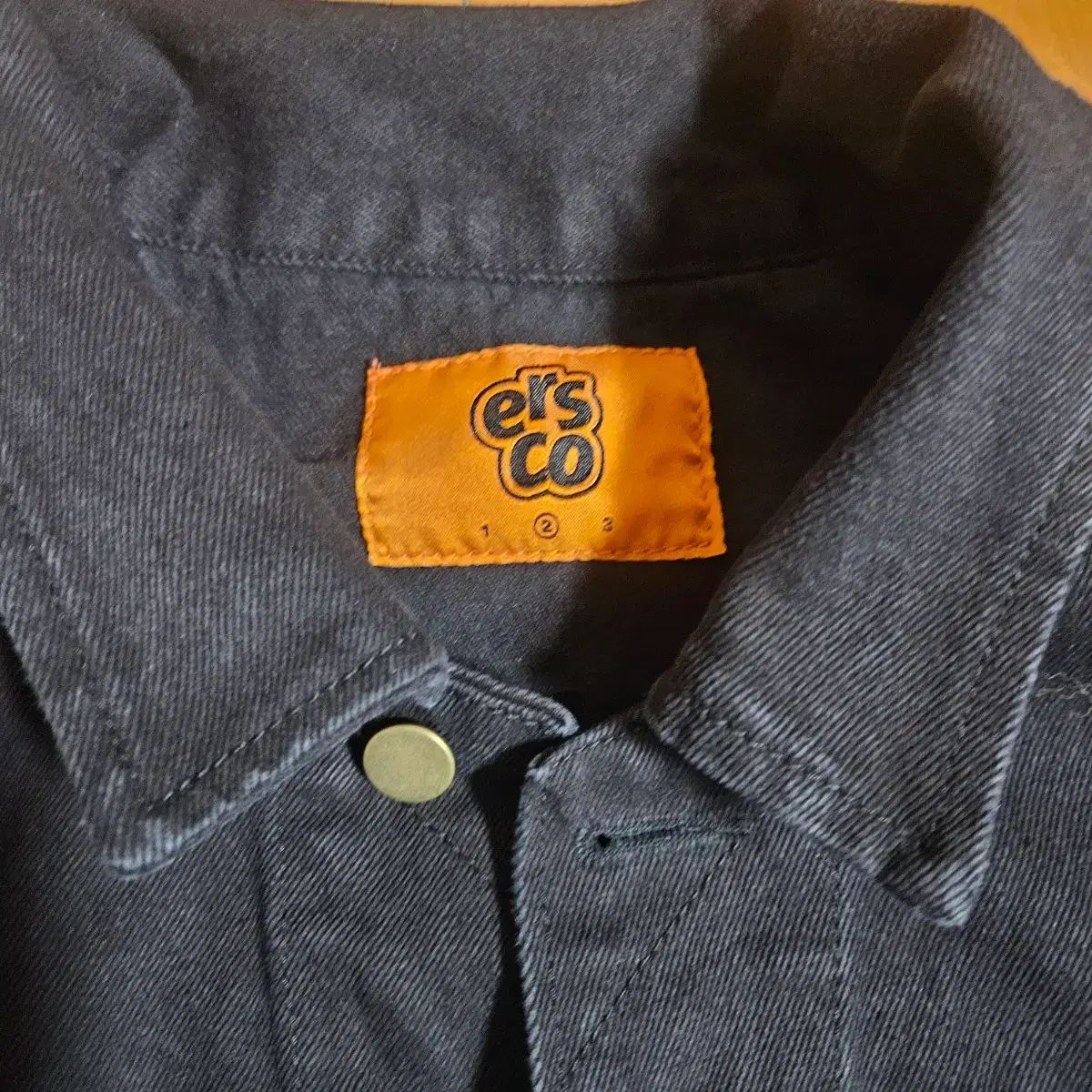 リーバイス LEVI\u2019S #72334 デニムジャケット ザ・トラッカー ラストナイト ｜ メンズ XS-XXXL THE TRUCKER 3RD  ジージャン Gジャン ブラック 黒 LEVIS トラッカージャケット ブラックデニム サードをベースにしたデザイン | Jalana（ジャラーナ） イアルエスコ デニム トラッカー ジャケット ブラック