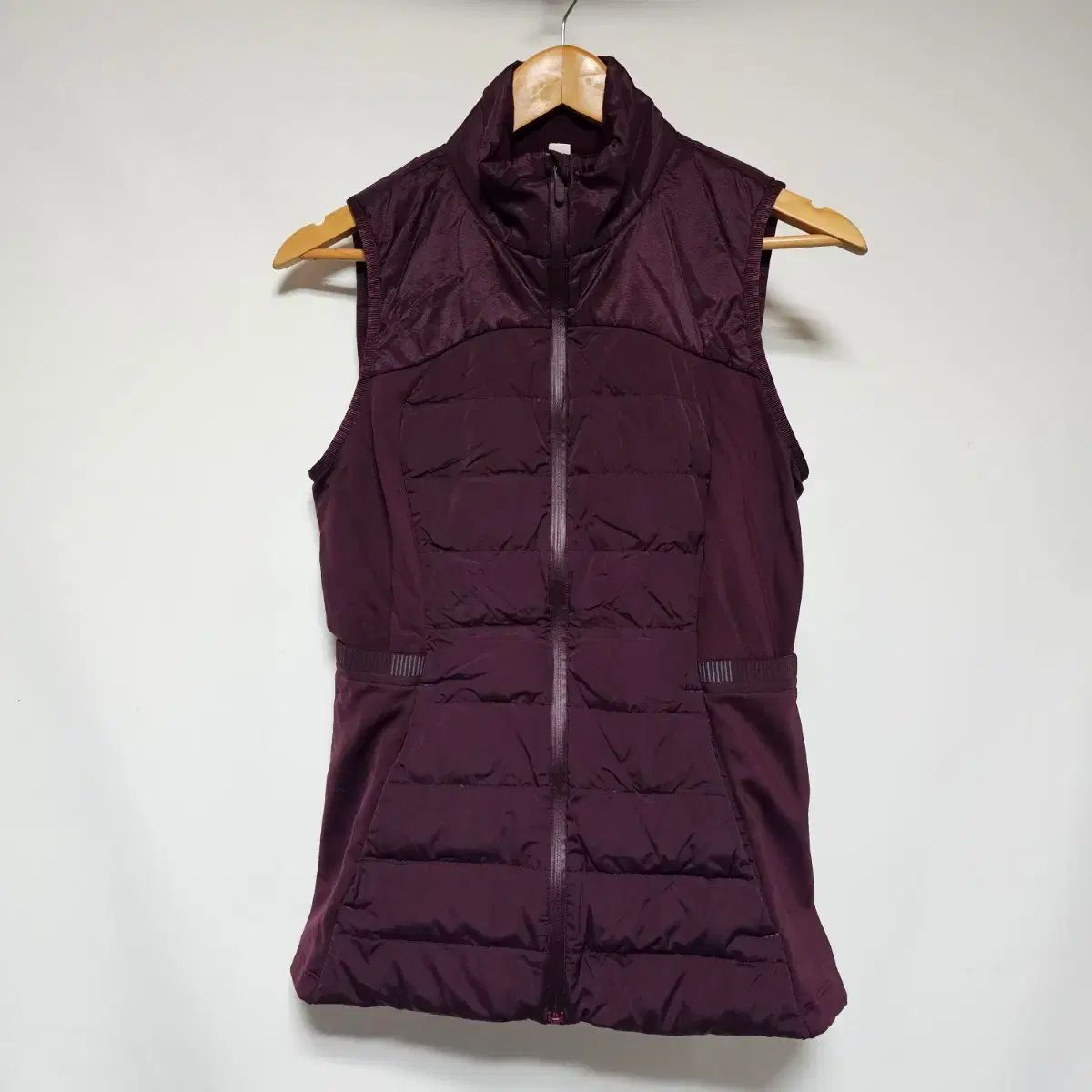 ルルレモン Down for It All ダウンベスト サイズ4 ルルレモンダウンベストDown for It All Vest 4ブルー 【公式通販】