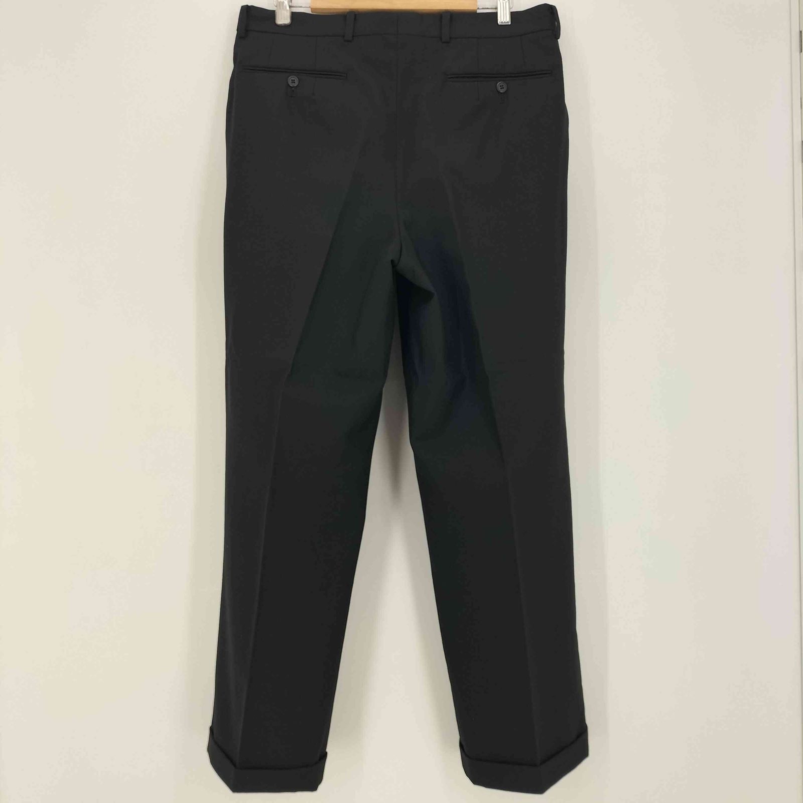 イッセイミヤケデザインスタジオ im ISSEY MIYAKE DESIGN STUDIO