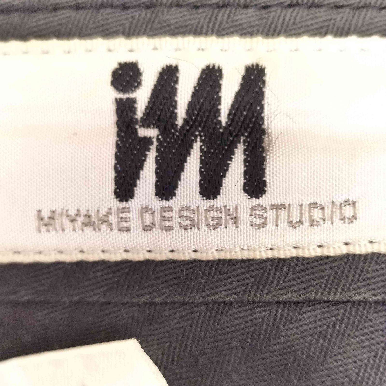 イッセイミヤケデザインスタジオ im ISSEY MIYAKE DESIGN STUDIO