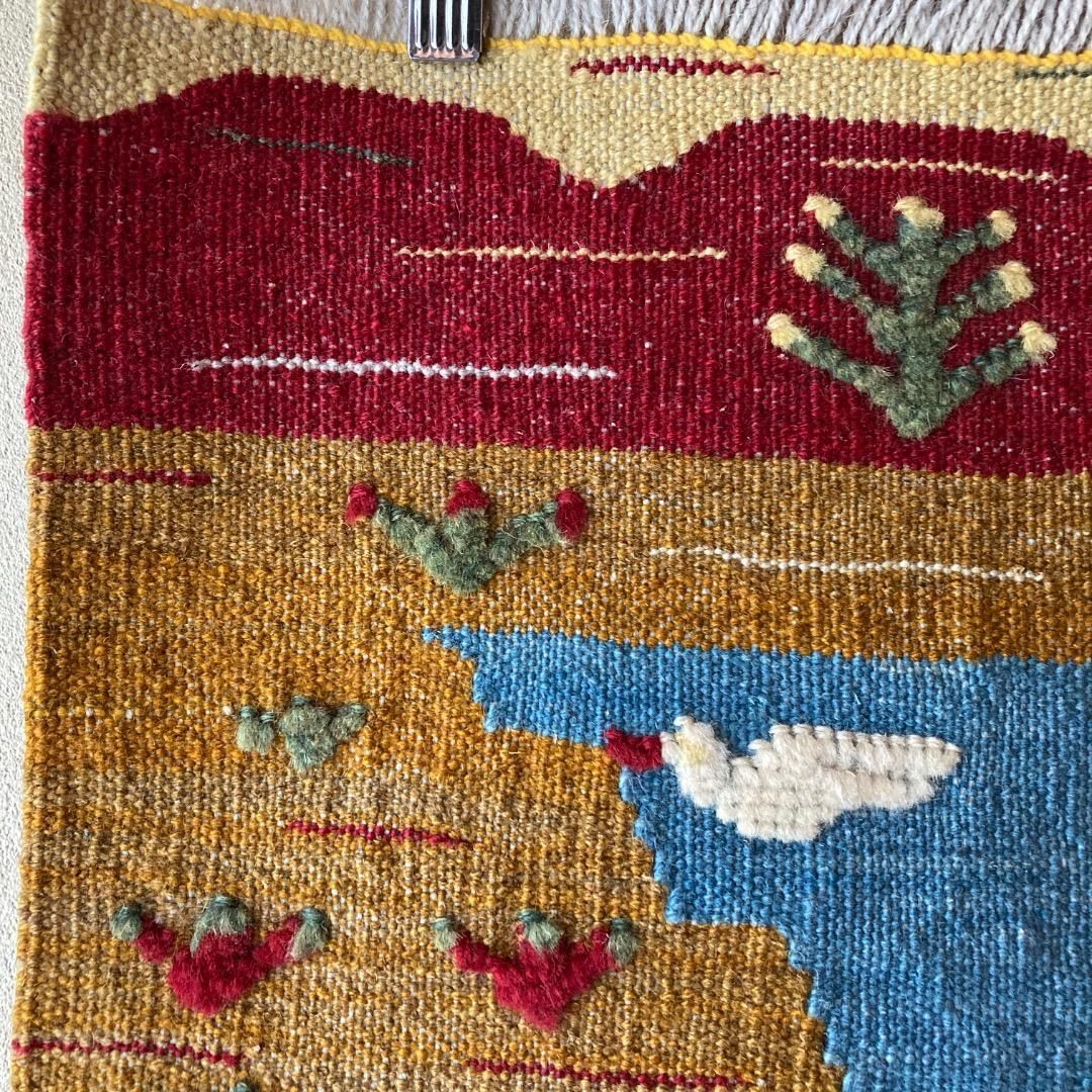 風景のキリム イラン ギャッベ カシュガイ族 動物 魚 遊牧民 - メルカリ