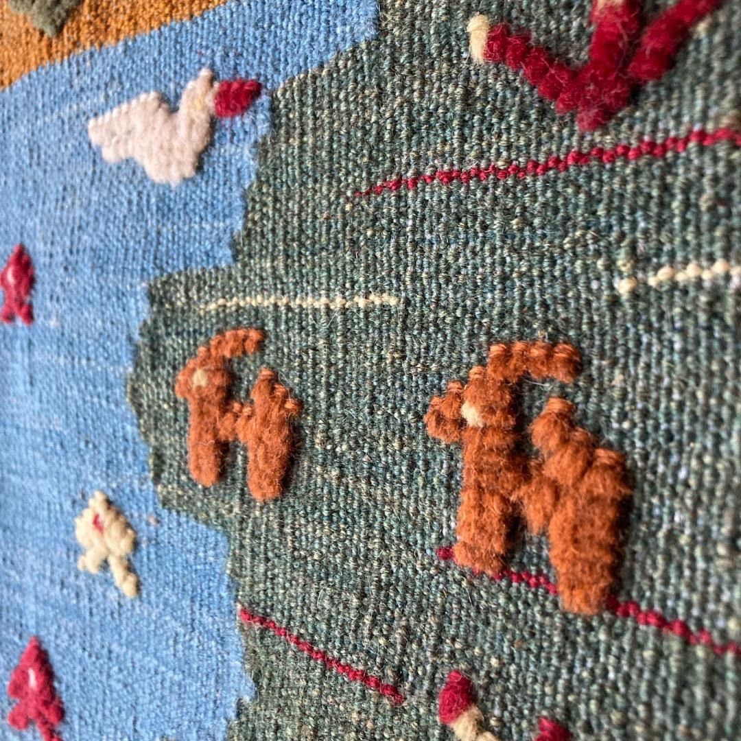 風景のキリム イラン ギャッベ カシュガイ族 動物 魚 遊牧民 - メルカリ