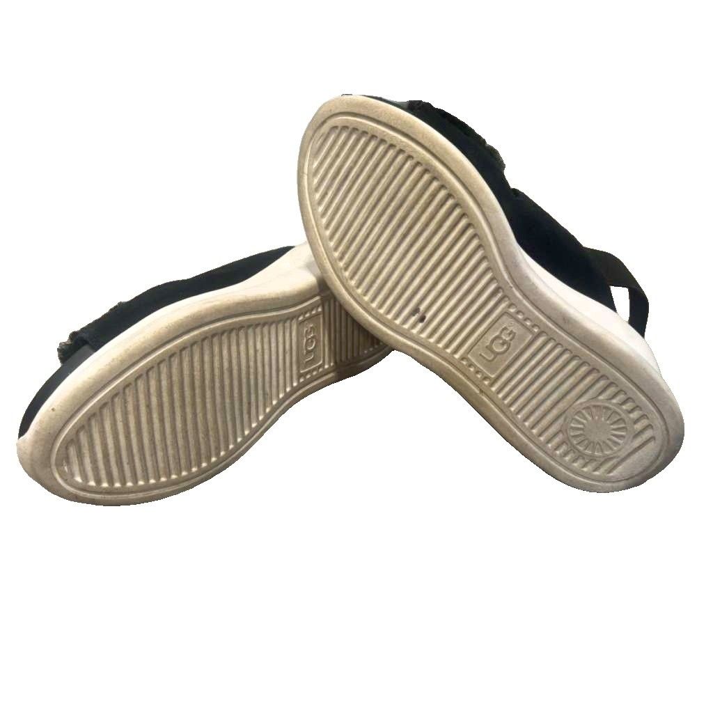 アグ UGG シルバーレイクサンダル 23.5㎝ 黒 ブラック 白 ホワイト