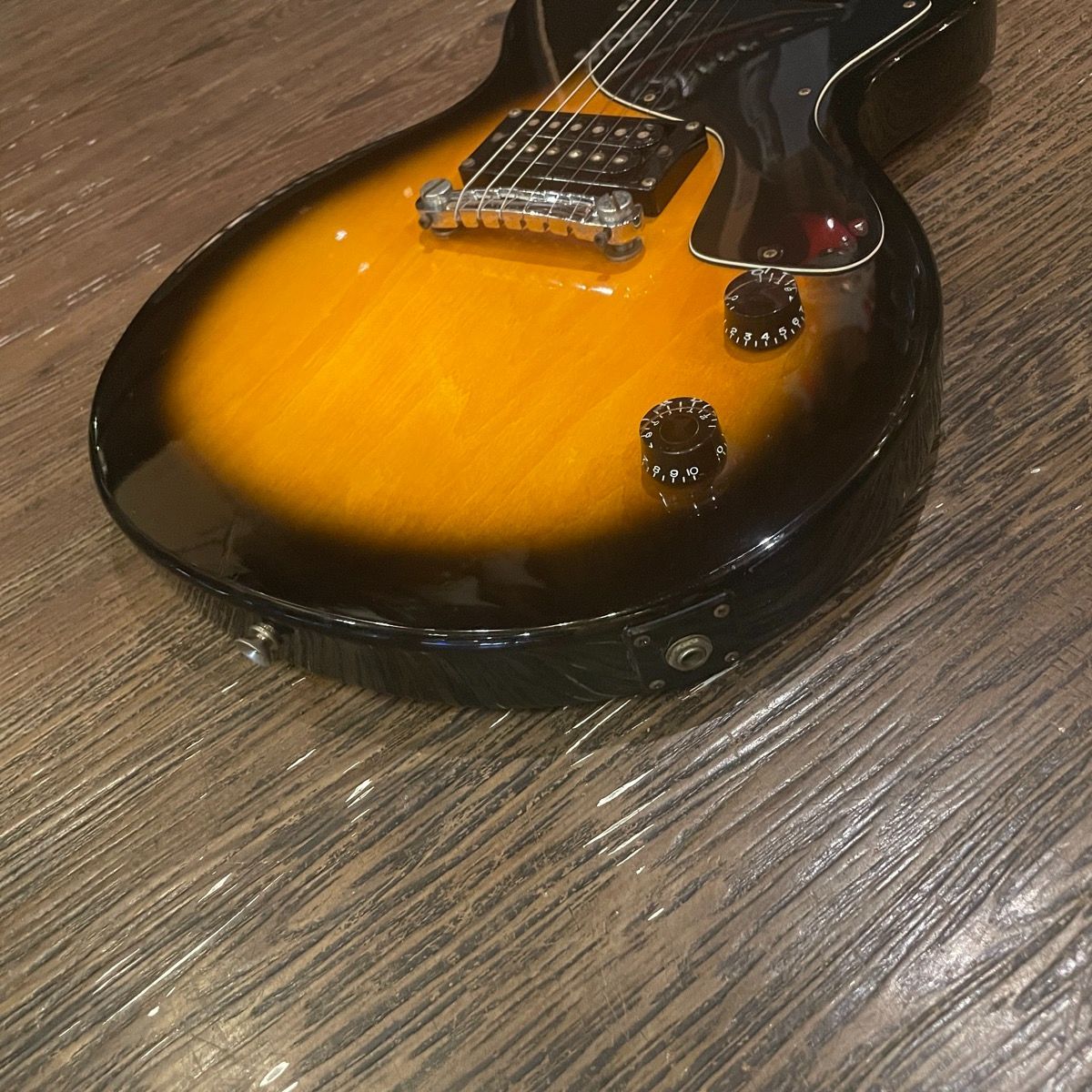 Epiphone Les Paul Junier Sunburst エピフォン レスポール ジュニア