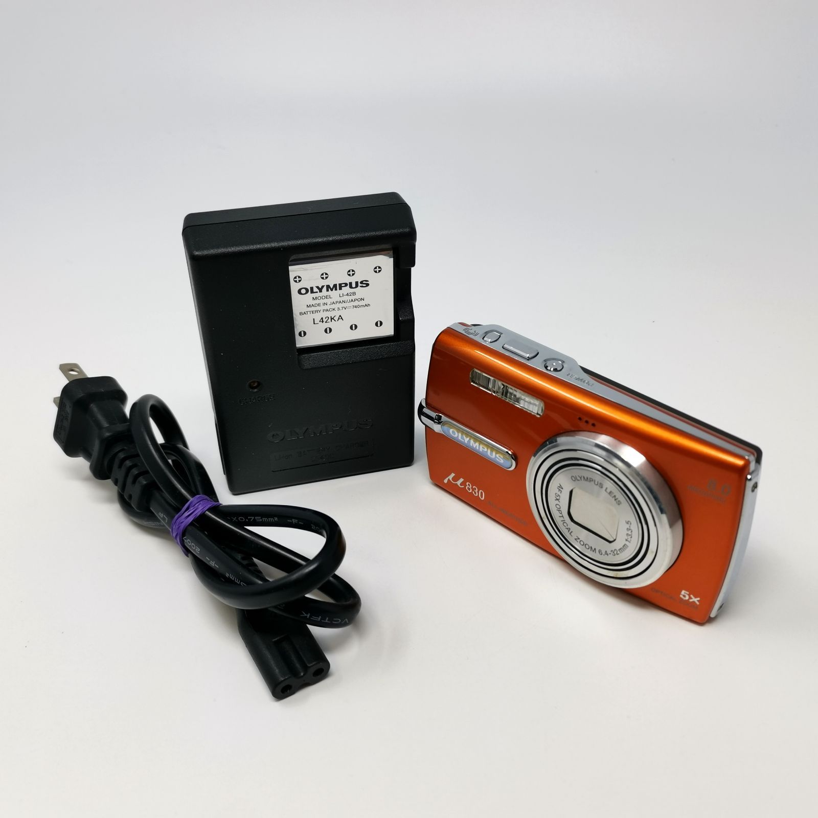 OLYMPUS μ830 カメラ コンデジ オレンジ系 動作未確認品 訳あり 中古品 