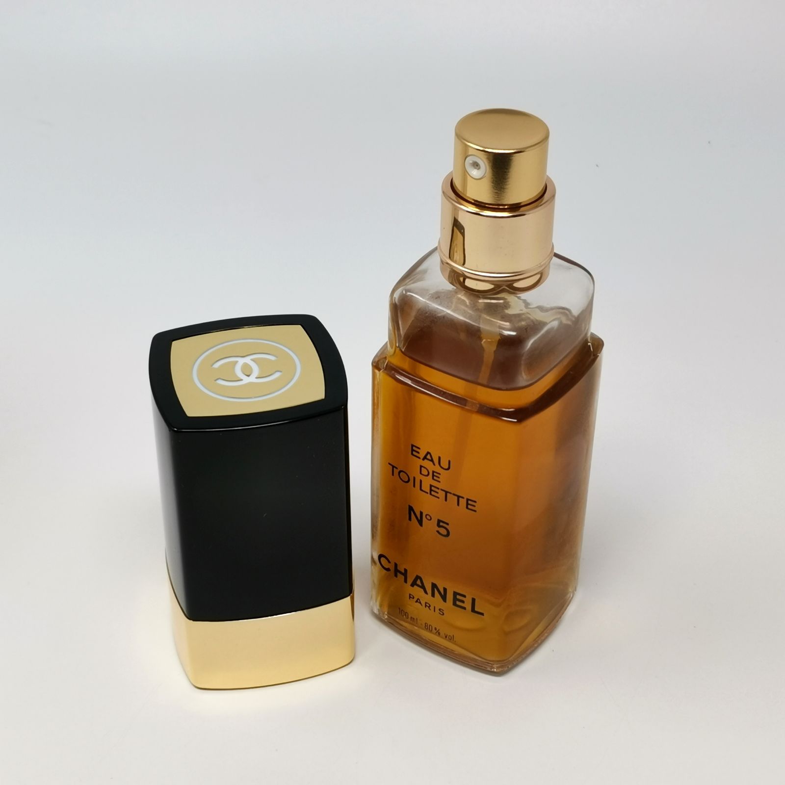 CHANEL N°5 オードトワレ 100ml 香水 箱あり 残量多 ほぼ未使用 購入
