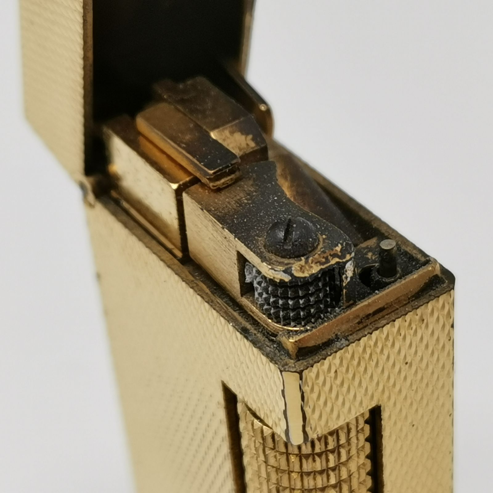 ☆dunhill ダンヒル ライター ガスライター ゴールドカラー 中古品 