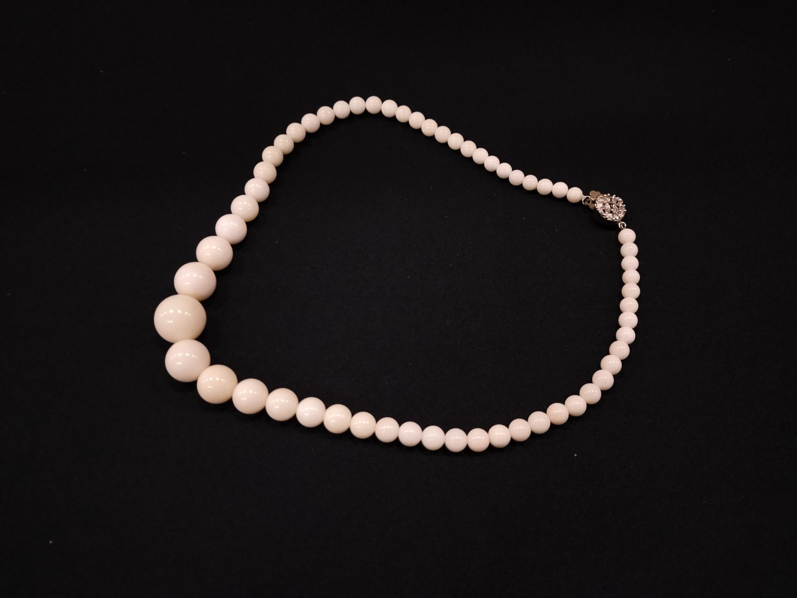 珊瑚ネックレス5点おまとめ］s 重量約121g サンゴ さんご 丸玉