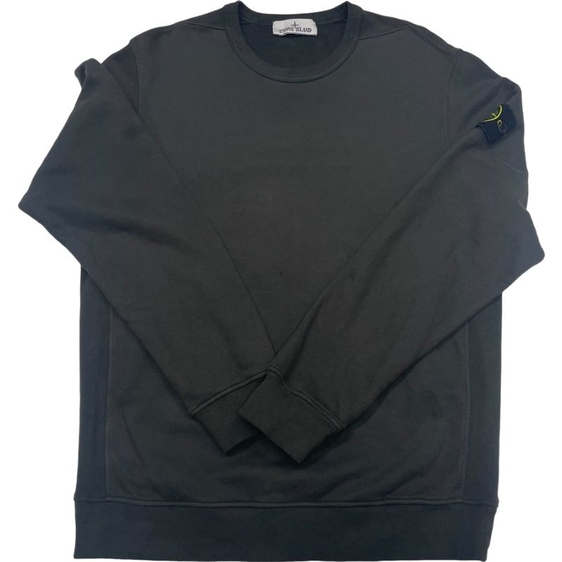 ストーンアイランド クルーネックスウェット ワッペン ブラック