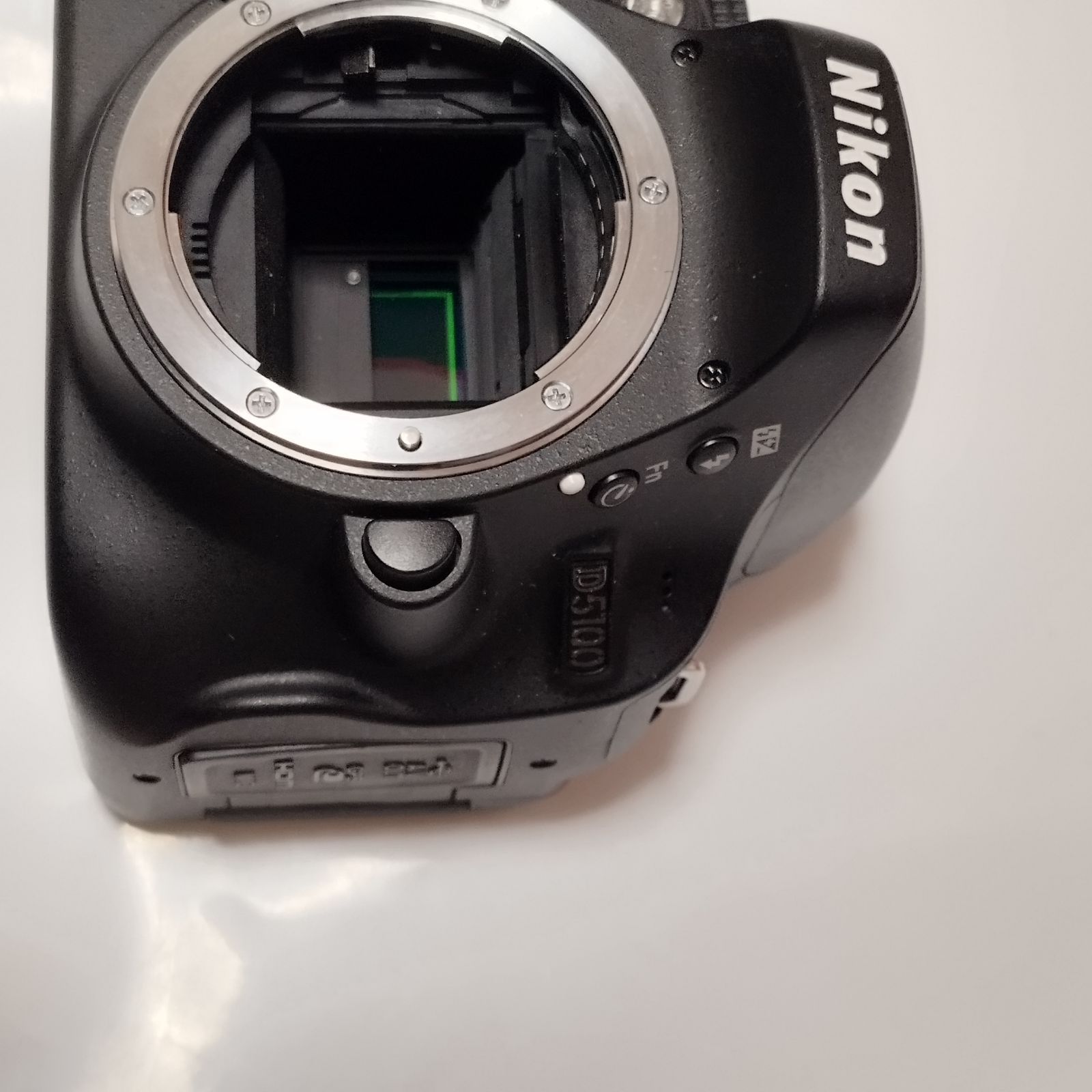 ジャンク】Nikon D5100 ボディのみ ミラーアップ故障（戻らない）通電 