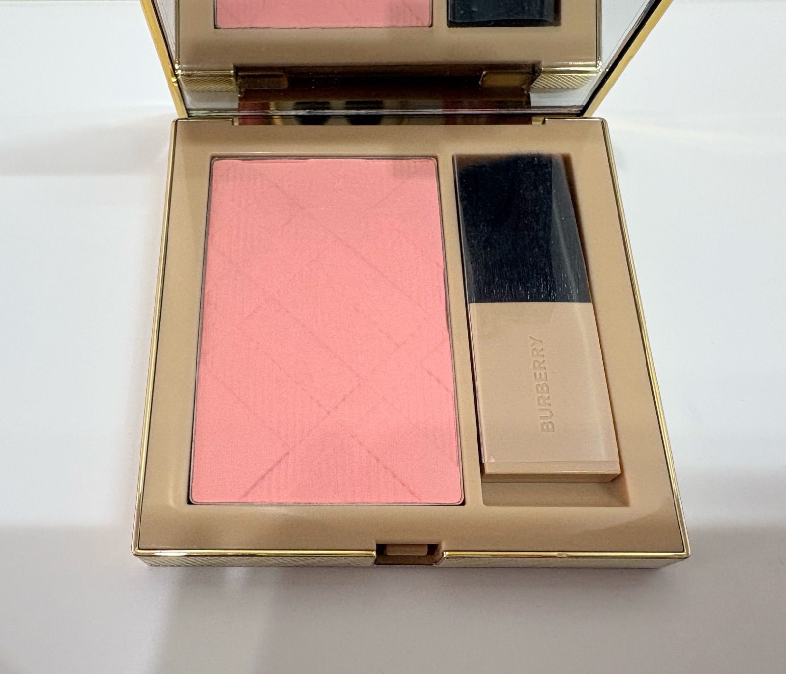 Burberry アウトドアブラッシュ 20 PINK HEATHER